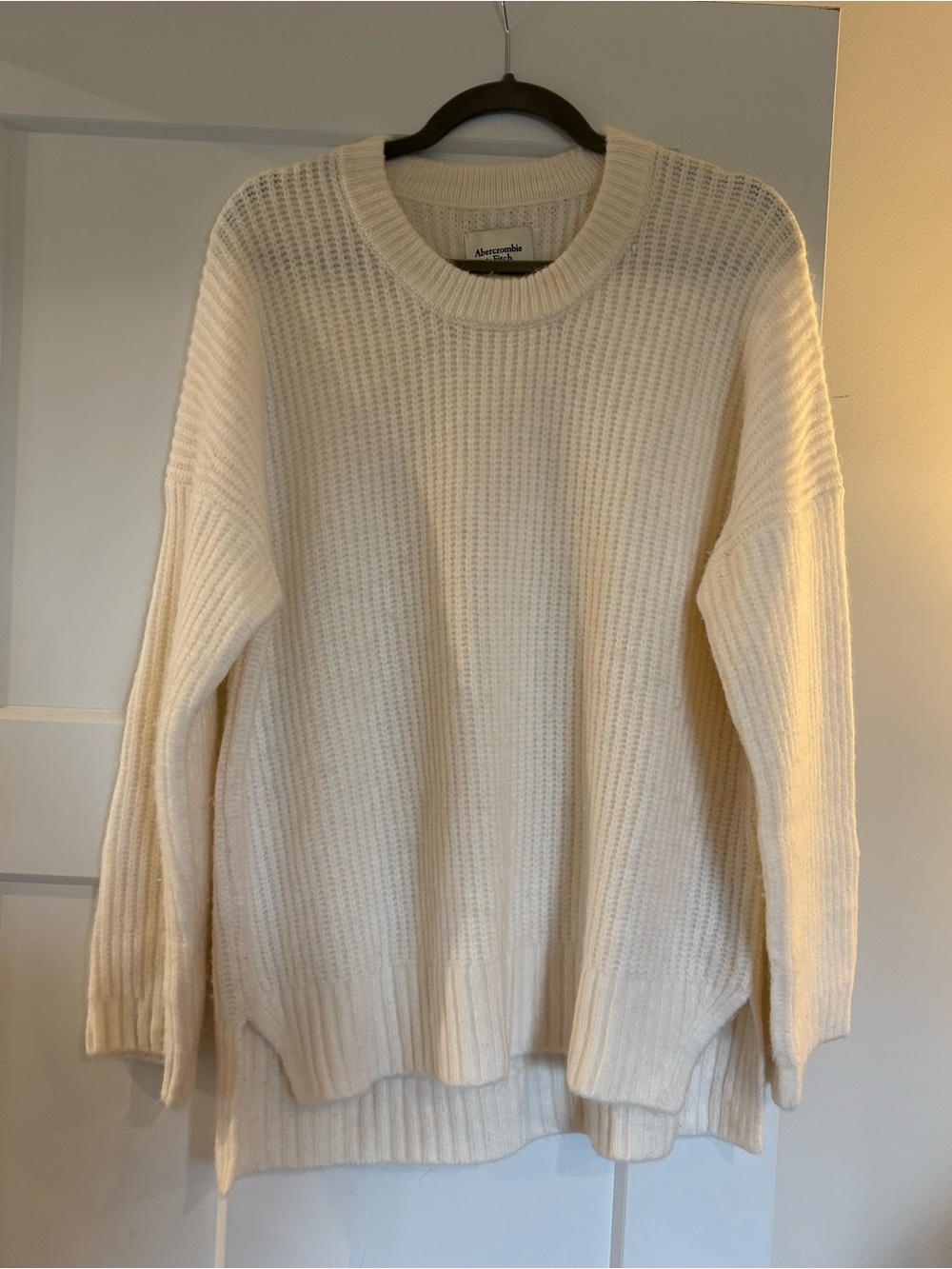 Abercrombie & Fitch Off-White Ribbed Crewneck Sweater